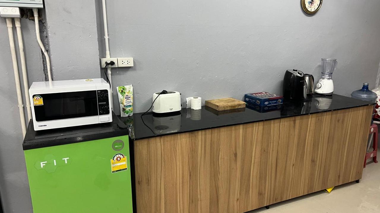 W District Hostel بانكوك المظهر الخارجي الصورة