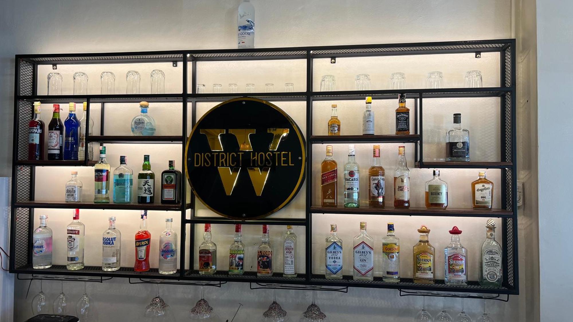 W District Hostel بانكوك المظهر الخارجي الصورة