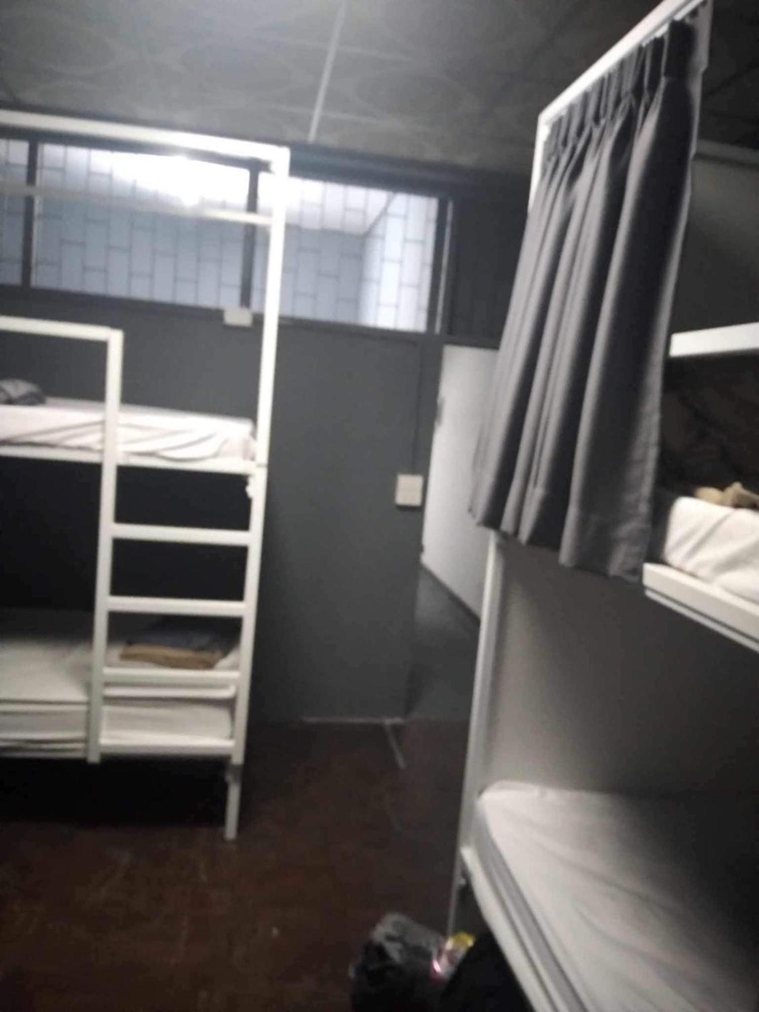 W District Hostel بانكوك المظهر الخارجي الصورة