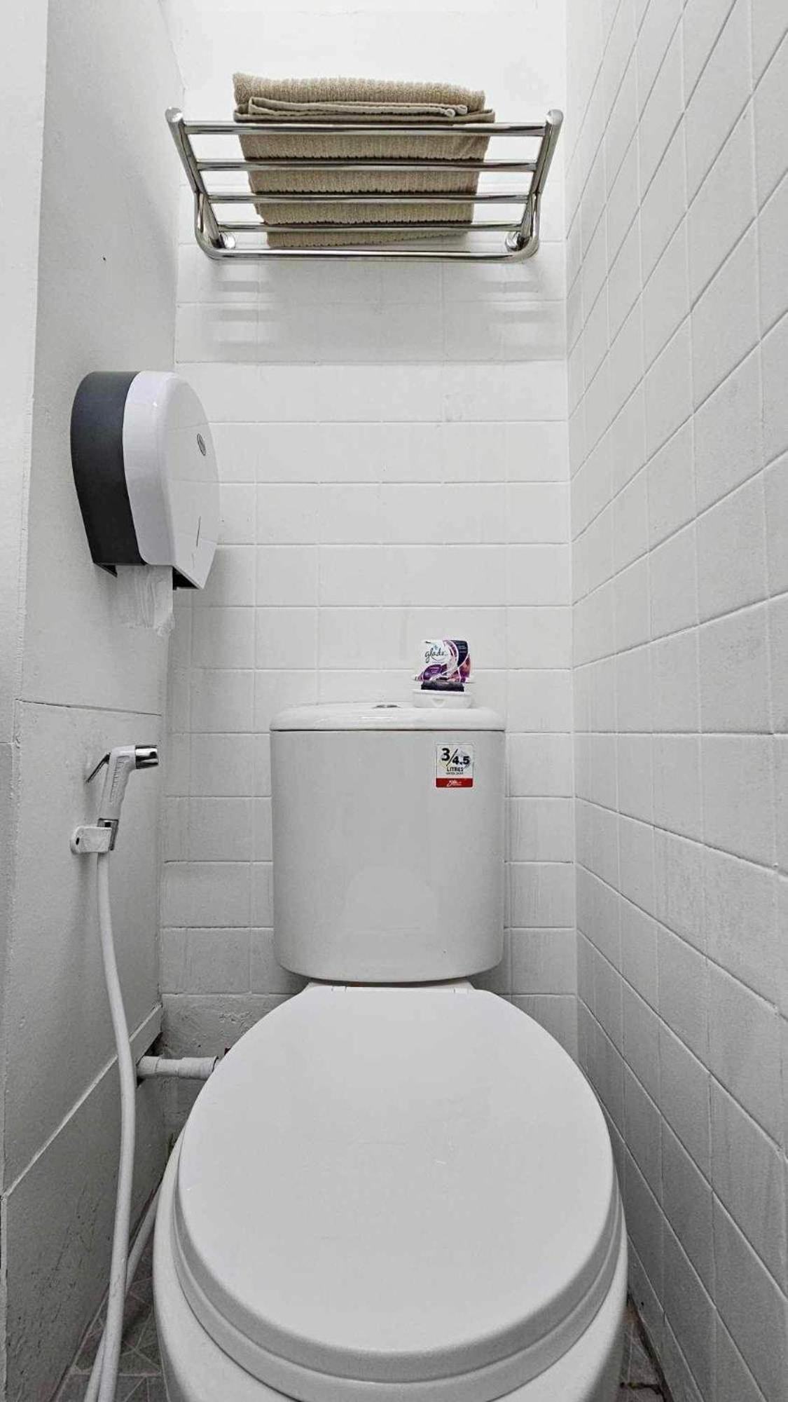 W District Hostel بانكوك المظهر الخارجي الصورة